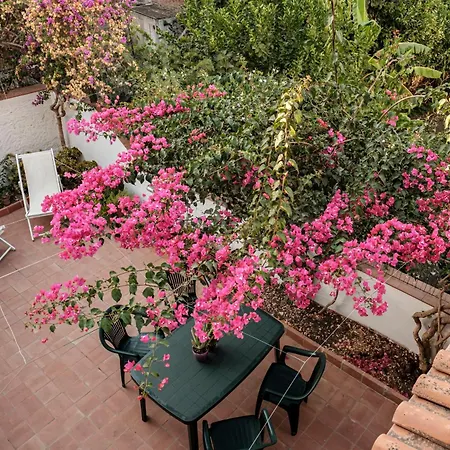 La Campagna E Il Mare Apartment *